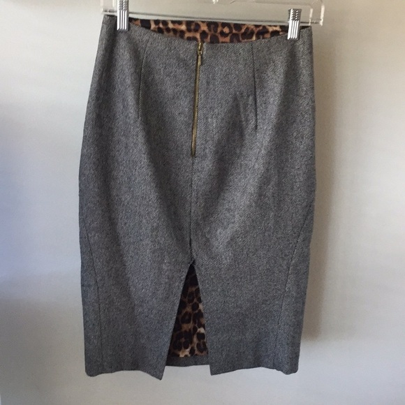 Express tweed harringbone skirt, size 0 - Picture 6 of 8